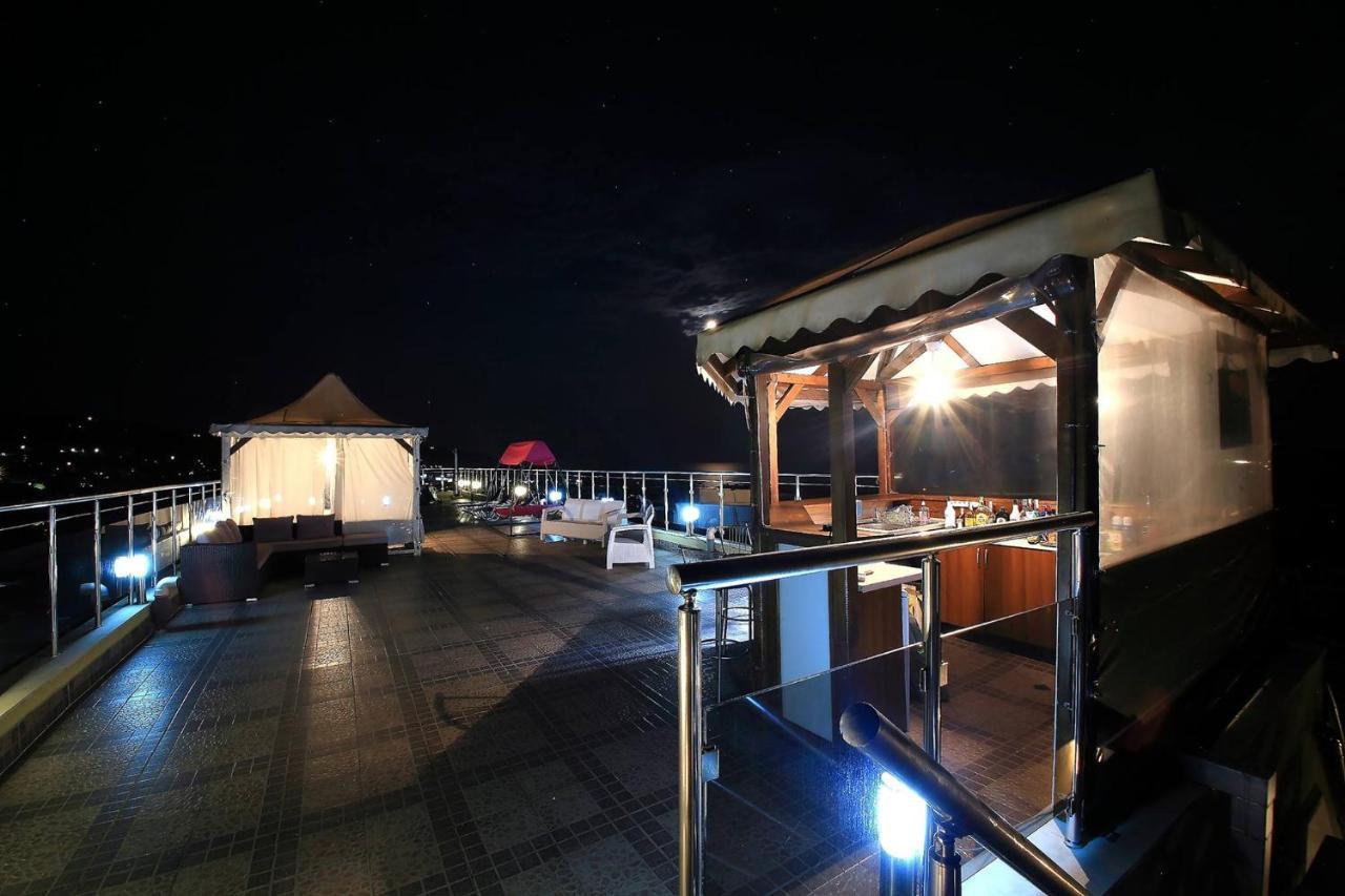 발치크 Deluxemaisonettes In Panoramic Roof Complex 아파트 외부 사진